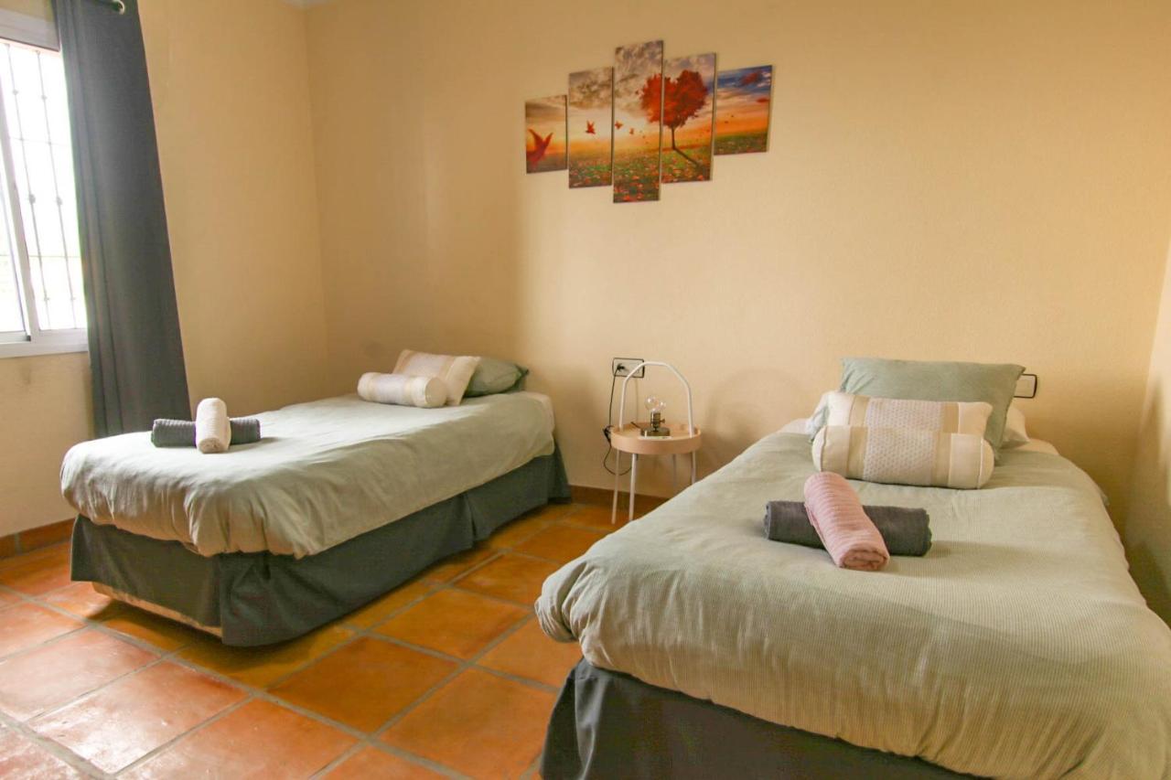 Alhaurín de la Torre Tess Villa La Favorita מראה חיצוני תמונה